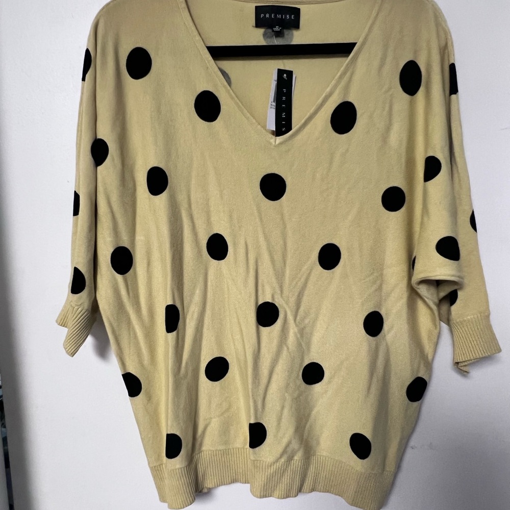 Premise Women's V-Neck Sweater in Cream with Black Polka Dots
